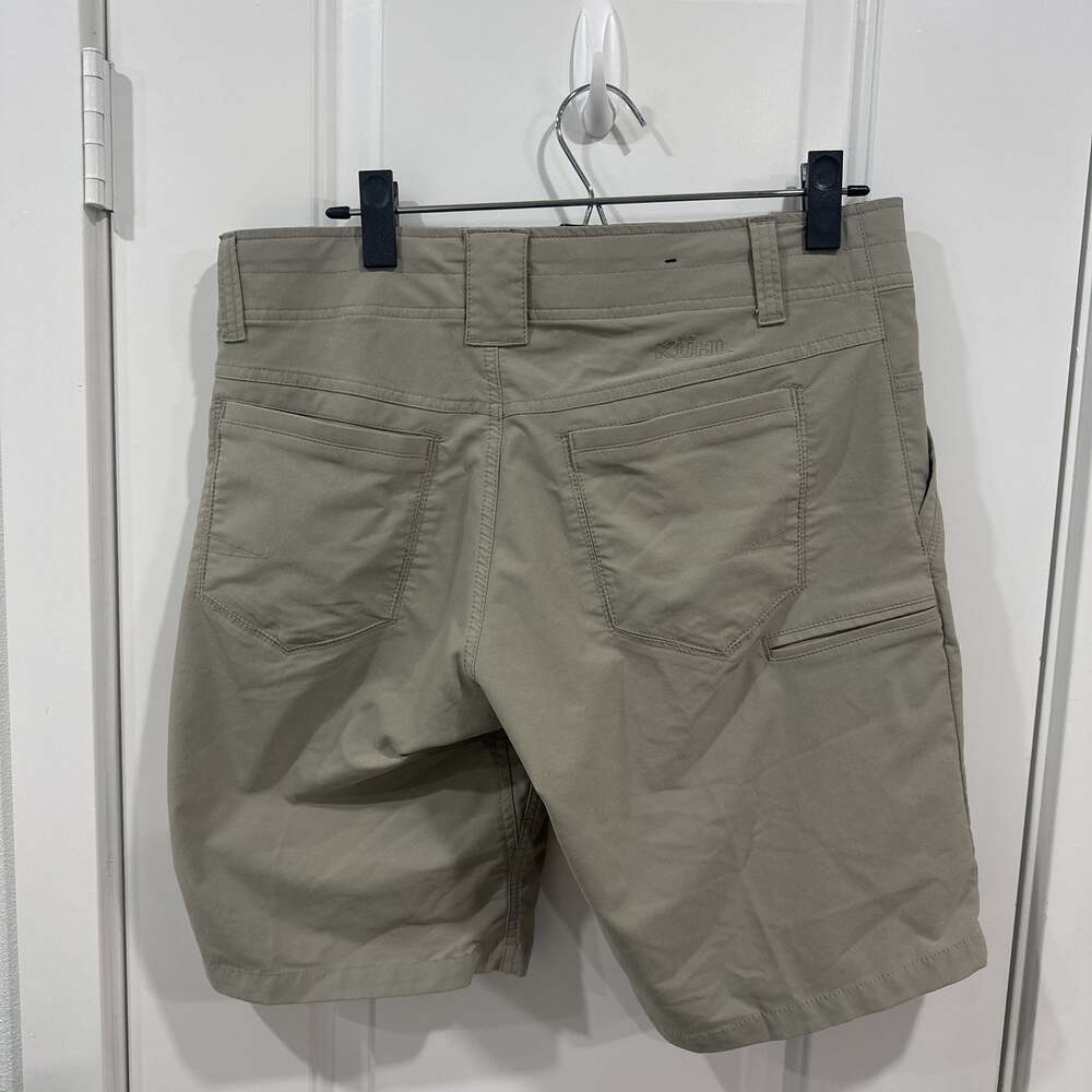 Men's Kühl Casual Athletic Style Bermuda Shorts Size 32